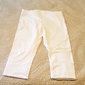 Nordstrom Women's Capri Leggings